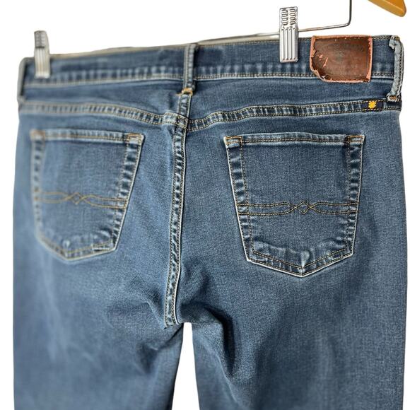 Lucky Brand Sweet and Straight Jean Size 29 - Picture 7 of 11